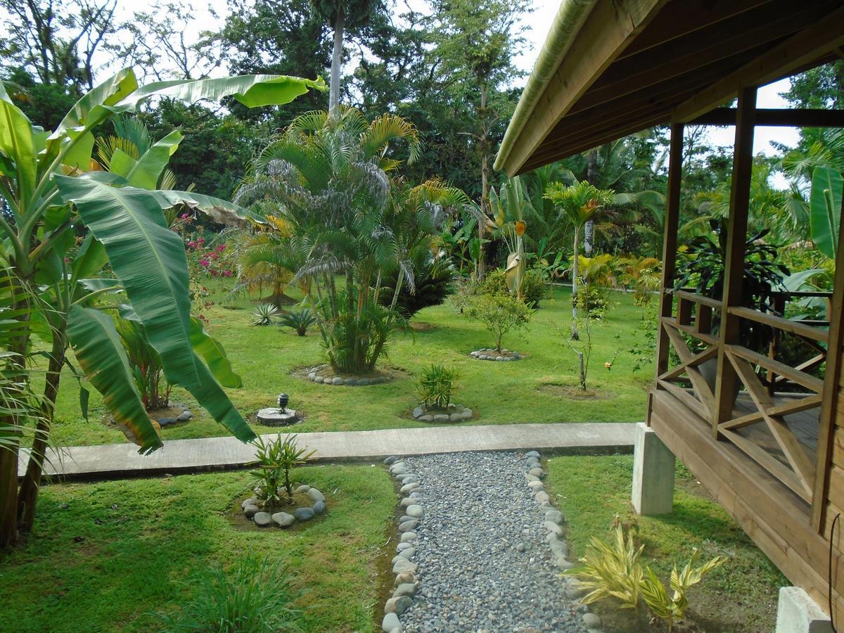 J And H Garden Cabinas Bocas del Toro Exteriér fotografie